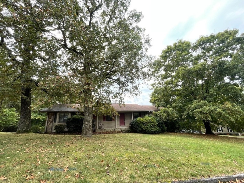 808 Fox Chase Ln, Hixson, TN