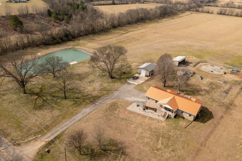 15 Acres &bull; Stocked Pond &bull; Mountain Views &bull; Brick Ranch &ndash; Selling at Auction