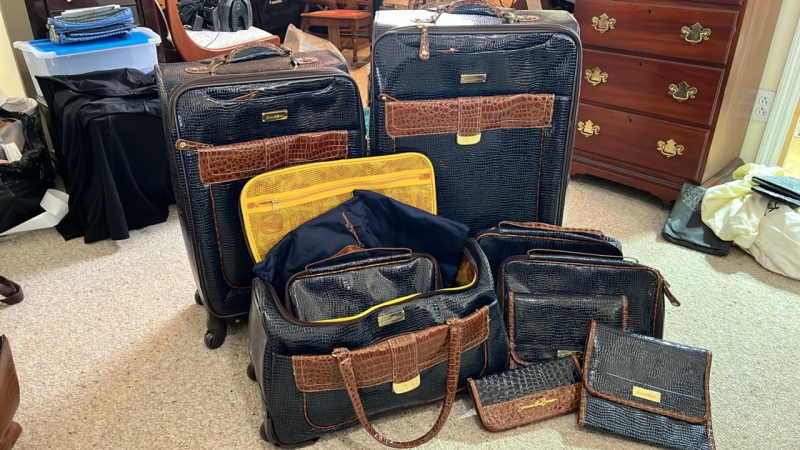 Samantha Brown Luggage Travel Set