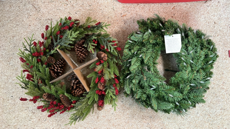 Christmas Wreaths (2)