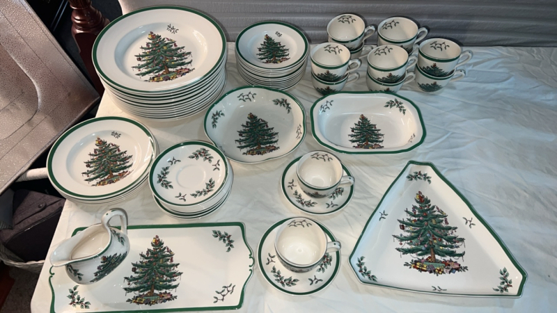 Spode Christmas China Set