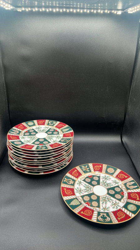 Neiman Marcus Christmas Plates