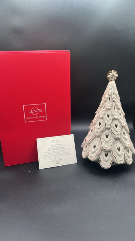 Lenox Florentine and Pearl Tree Lighted Figuine
