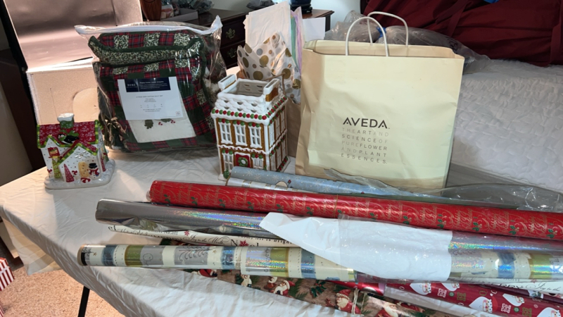 Assorted Christmas Decor