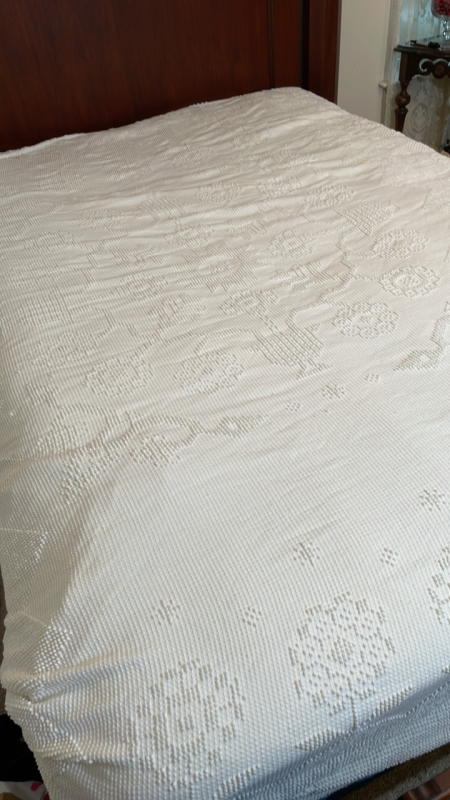 Chenille Bedspread with Fringe