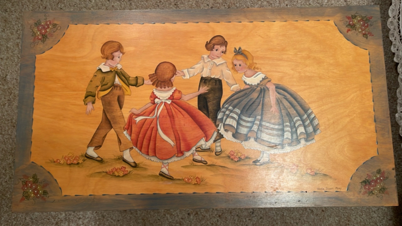 Hand Painted Child&rsquo;s Chest