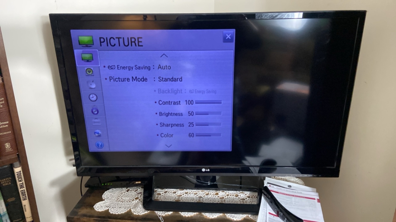 LG 45" Smart TV