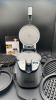 Wolfgang Puck Grill & Bake Express w/ Accessories - 7