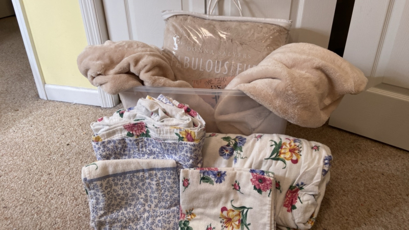 Sheets and Throw Blankets