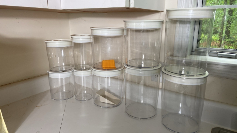 Assorted Kitchen Canisters (10)