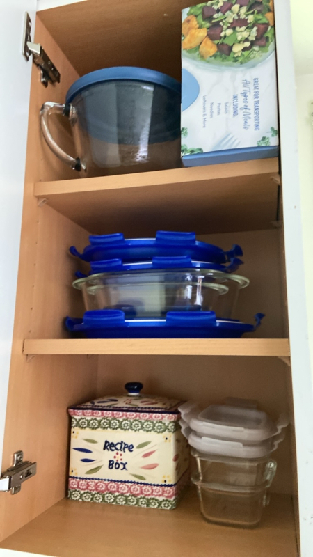 Assorted Kitchen Containers