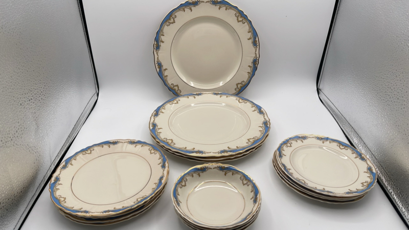 Federal China 4 Place Setting