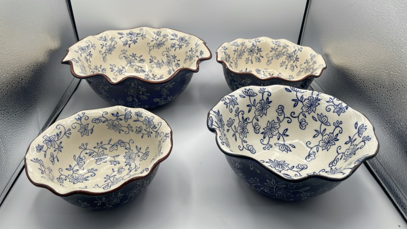 Floral Lace 4 Stacking Serving Bowls