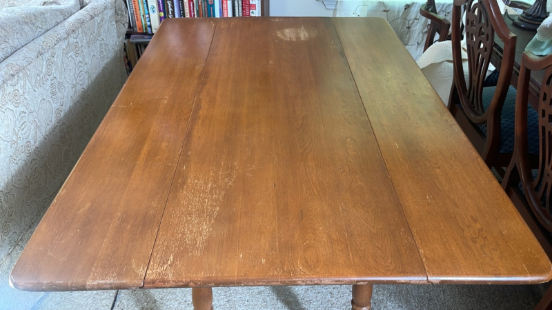 Maple Double Drop Leaf Table