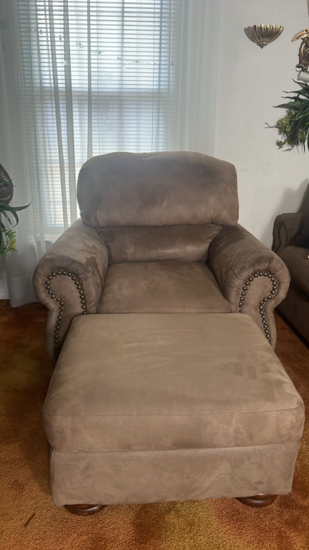 Chair & Ottoman