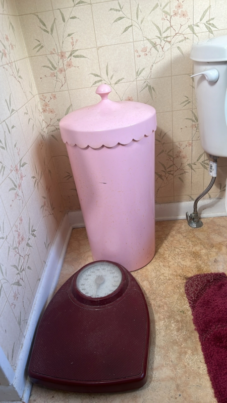 MCM Vintage Bathroom Decor, Pink Scallop Hamper, Scale and Stool