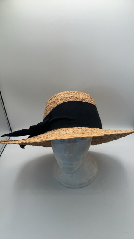 Vintage Ladies Straw Hats