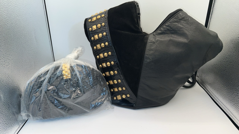 Ladies Black Purse & Clutch