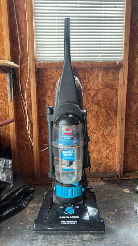 Bissell PowerGroom Bagless Vacuum