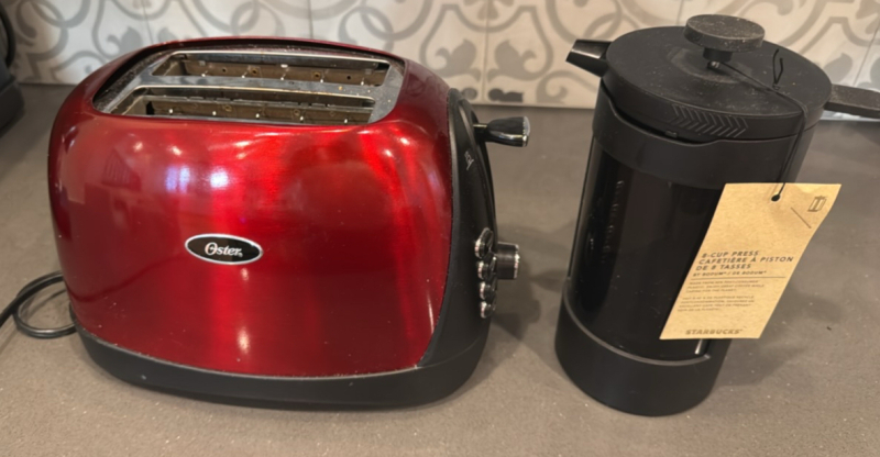 Oster toaster w/ Starbucks 8-cup coffee press