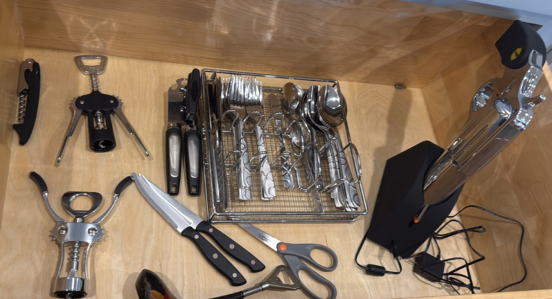 Kitchen utensils