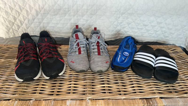 Men&rsquo;s Sneakers & Slides