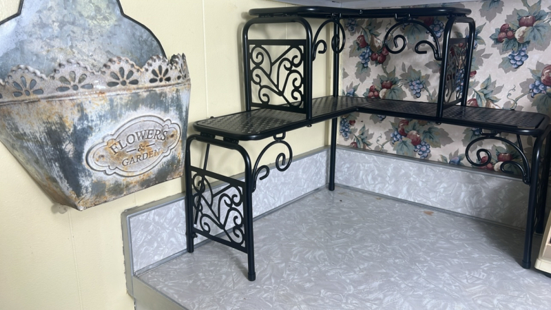 Kitchen Decor & Refridgerator Magnets