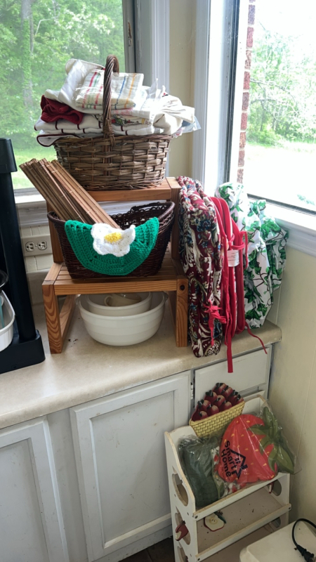 Wicker Baskets, Kitchen Textiles & Vegetable Rack