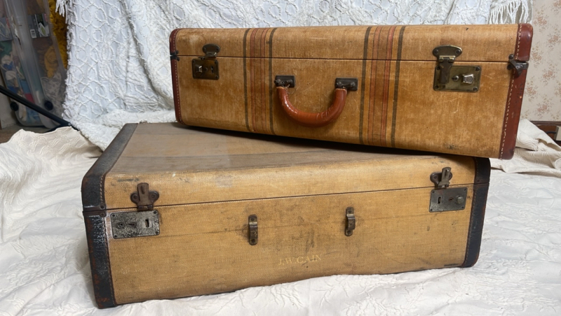 Vintage Suitcases (2)