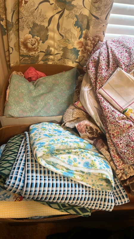Fabric, Quilts & Mid-Century Fabric