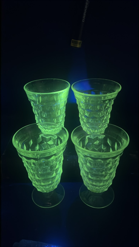 Radiant Glass Parfait Glasses (4)