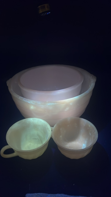 Radiant GE Bowls & Fire King Tea Cups