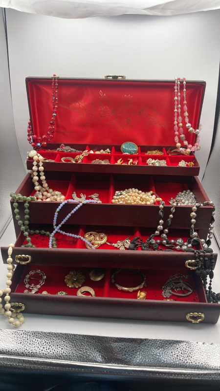 Jewelry Case & Jewelry