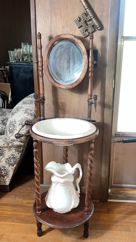 Antique Wash Stand