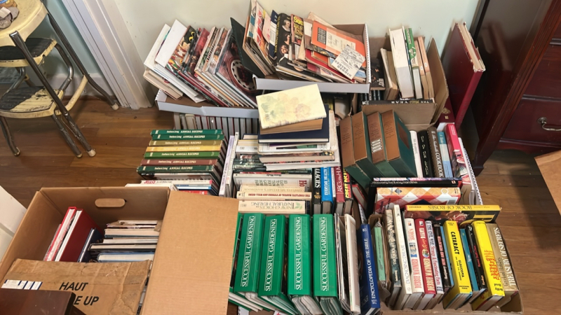 Home Library Books & Cookbooks