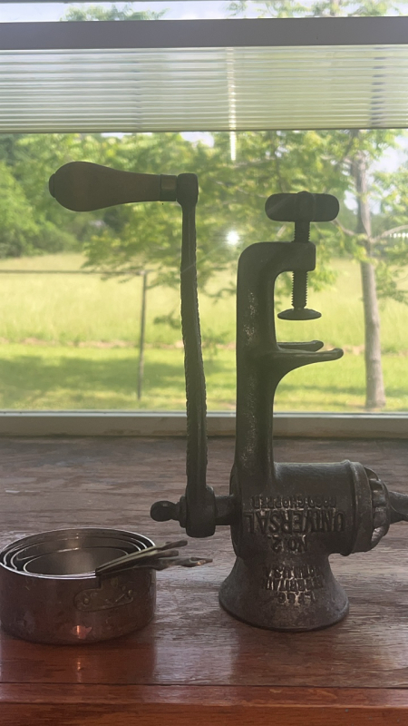 Vintage Food Chopper & Measuring Cups