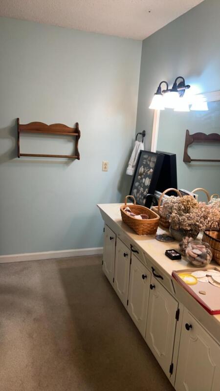 Bathroom Decor & Linens