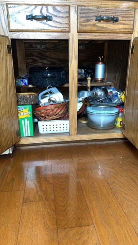 Kitchen Essentials & Utensils
