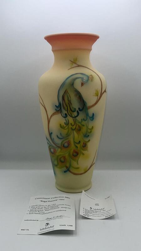 Fenton Burmese Connoisseur Collection 2007 Regal Peacock Vase