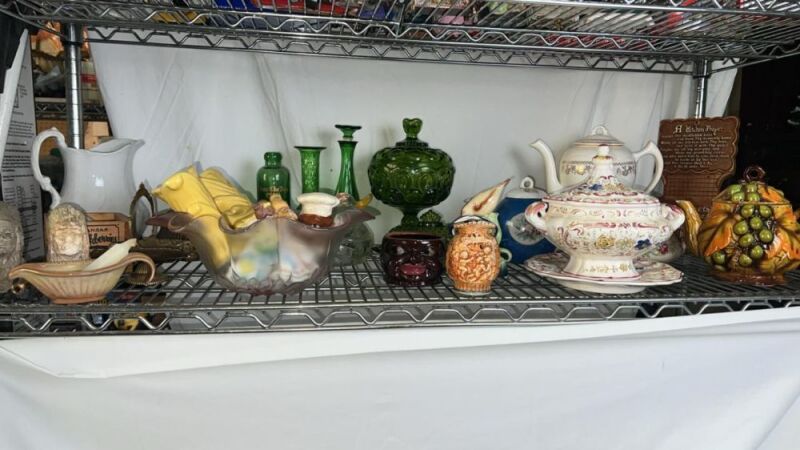 Vintage Glassware, Pottery & Ceramics