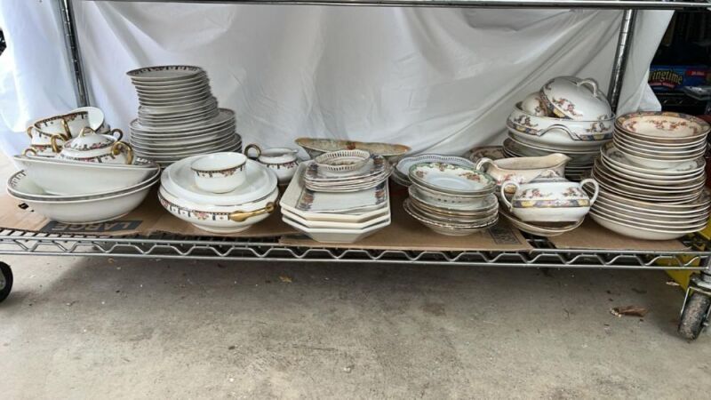 China Dinnerware & Porcelain Serving Dishes