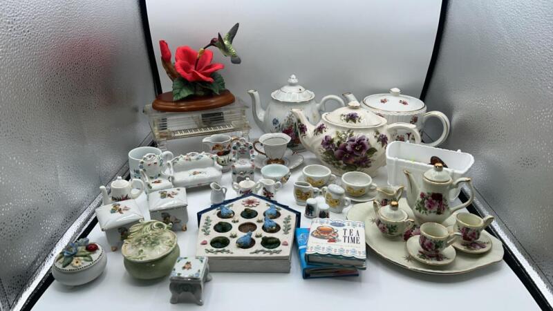 Vintage Trinkets & Tea Pots