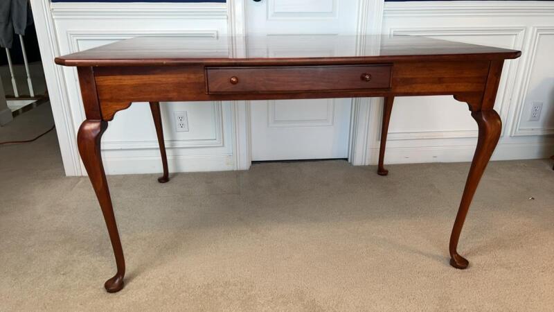 Lexington Furniture Bob Timberlake Cherry Keeping Table