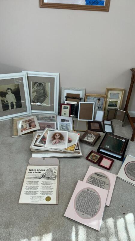 Picture Frames & Artwork