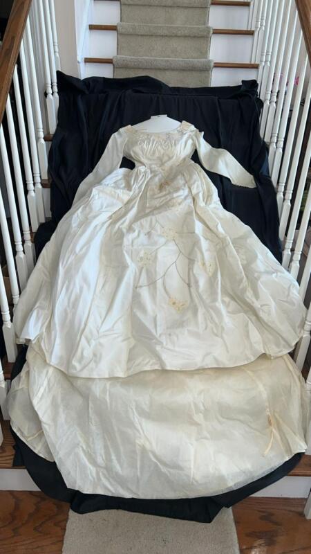 Vintage Wedding Dress
