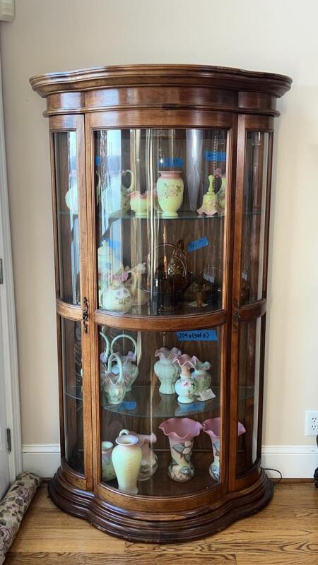 Wooden China Curio Cabinet
