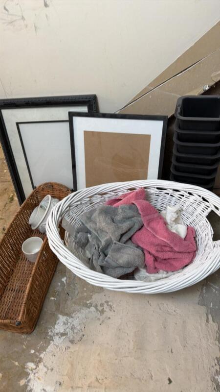 Baskets, Frames and Bed Risers