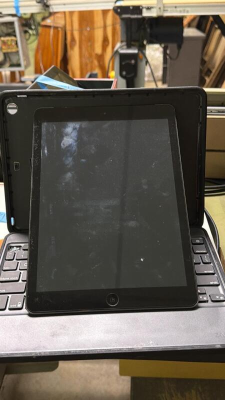 Apple iPad in Zagg case