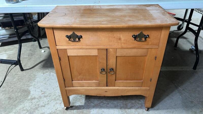 Wooden Wash Stand