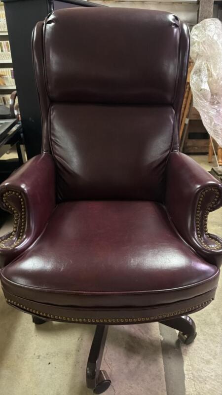 Executive Chair